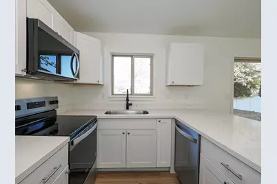 2828 W 8200 S, West Jordan, UT 84088 - Photo 11