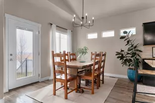 621 S Sugar Pine Dr, Layton, UT 84041 - Photo 11