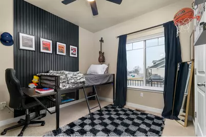 621 S Sugar Pine Dr, Layton, UT 84041 - Photo 19