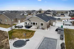 621 S Sugar Pine Dr, Layton, UT 84041 - Photo 33