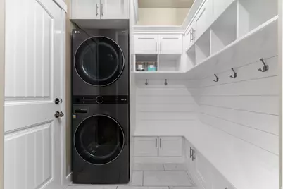 621 S Sugar Pine Dr, Layton, UT 84041 - Photo 13