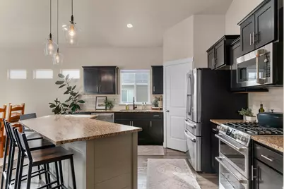 621 S Sugar Pine Dr, Layton, UT 84041 - Photo 7