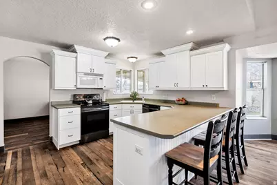 9766 S Pendleton Way, South Jordan, UT 84095 - Photo 5