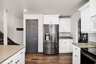 9766 S Pendleton Way, South Jordan, UT 84095 - Photo 7