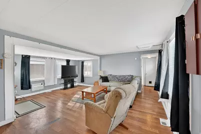 24 Grover St, Layton, UT 84041 - Photo 3