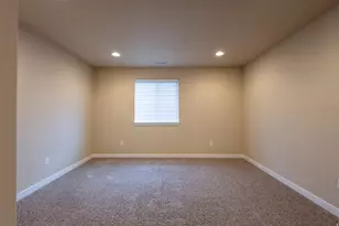 1107 W Coyote Gulch Way, Bluffdale, UT 84065 - Photo 27