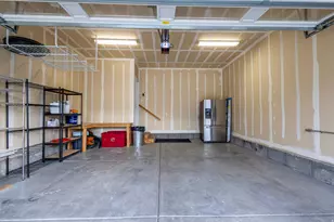 1107 W Coyote Gulch Way, Bluffdale, UT 84065 - Photo 39