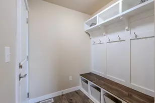 1107 W Coyote Gulch Way, Bluffdale, UT 84065 - Photo 7