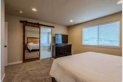 1107 W Coyote Gulch Way, Bluffdale, UT 84065 - Photo 13