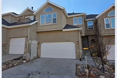 3566 E Wasatch Hills Ln, Salt Lake City, UT 84121 - Photo 35