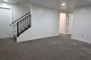 3566 E Wasatch Hills Ln, Salt Lake City, UT 84121 - Photo 27