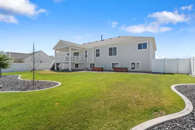 6710 W 10125 N, Tremonton, UT 84337 - Photo 11