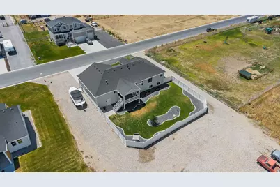 6710 W 10125 N, Tremonton, UT 84337 - Photo 5