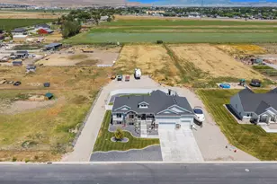 6710 W 10125 N, Tremonton, UT 84337 - Photo 3
