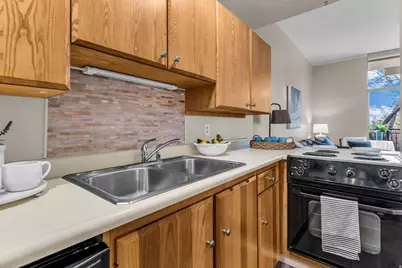 875 S Donner Way #103, Salt Lake City, UT 84108 - Photo 15