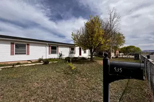 535 E 600 N, Vernal, UT 84078 - Photo 3