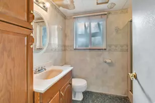 289 W 400 S, Kaysville, UT 84037 - Photo 11