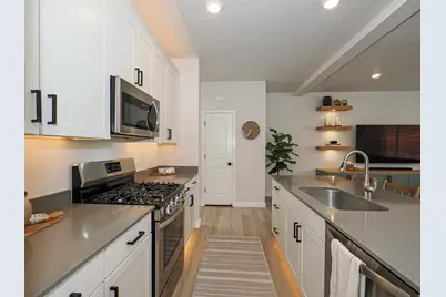 2061 N Chianti St W, Saratoga Springs, UT 84045 - Photo 7