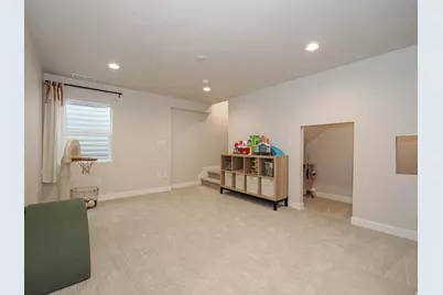 2061 N Chianti St W, Saratoga Springs, UT 84045 - Photo 35