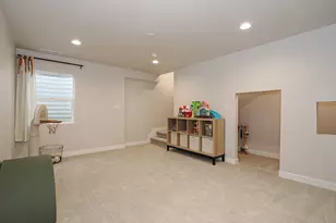 2061 N Chianti St W, Saratoga Springs, UT 84045 - Photo 35