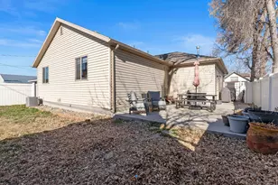 140 E Burton S, South Salt Lake, UT 84115 - Photo 17