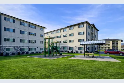 1700 S Sandhill Rd #F401, Orem, UT 84058 - Photo 11