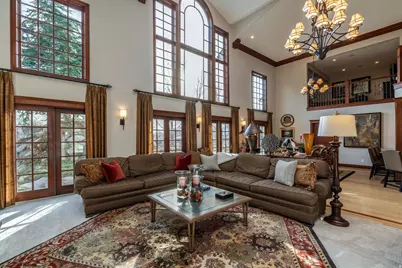 986 E Wheeler Farm Cv, Salt Lake City, UT 84121 - Photo 9