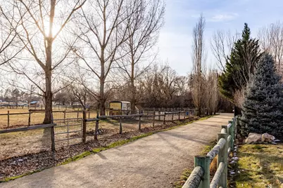 986 E Wheeler Farm Cv, Salt Lake City, UT 84121 - Photo 61