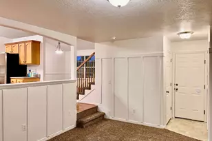 845 S Apple Grove Ln E, Pleasant Grove, UT 84062 - Photo 7
