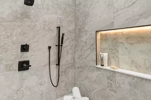 1975 E Gunderson Ln, Holladay, UT 84124 - Photo 23