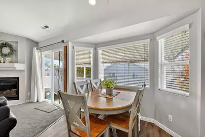 214 S Larkin Ln W, Kaysville, UT 84037 - Photo 15