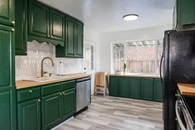 2890 S Wheelock Ave, Ogden, UT 84403 - Photo 9