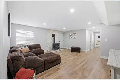 710 W 300 N, Fountain Green, UT 84632 - Photo 31