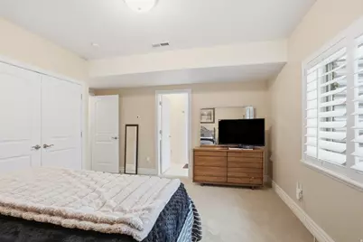 5538 S Elderberry Ct, Ogden, UT 84403 - Photo 31