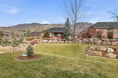 5538 S Elderberry Ct, Ogden, UT 84403 - Photo 49