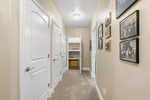 5538 S Elderberry Ct, Ogden, UT 84403 - Photo 37