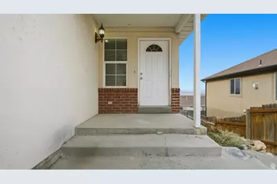 97 N Oh Henry St, Santaquin, UT 84655 - Photo 3