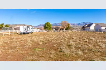 1383 N Canyon Trails Dr, Dammeron Valley, UT 84783 - Photo 31