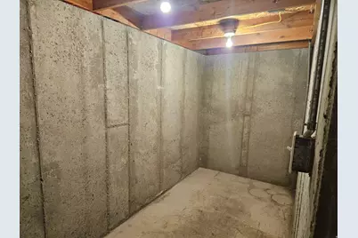 377 N 250 E, Millville, UT 84326 - Photo 9