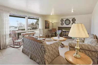 4102 Edgehill Dr, Ogden, UT 84403 - Photo 5
