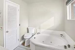 4102 Edgehill Dr, Ogden, UT 84403 - Photo 13