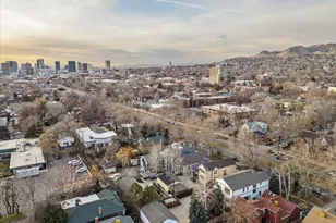 1054 E 200 S, Salt Lake City, UT 84102 - Photo 57