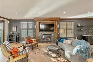 1054 E 200 S, Salt Lake City, UT 84102 - Photo 7