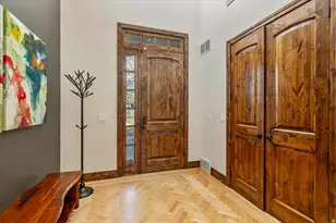 1054 E 200 S, Salt Lake City, UT 84102 - Photo 3