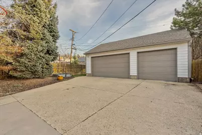 1054 E 200 S, Salt Lake City, UT 84102 - Photo 51