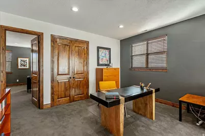 1054 E 200 S, Salt Lake City, UT 84102 - Photo 25