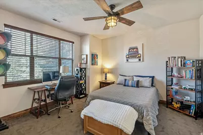 1054 E 200 S, Salt Lake City, UT 84102 - Photo 33