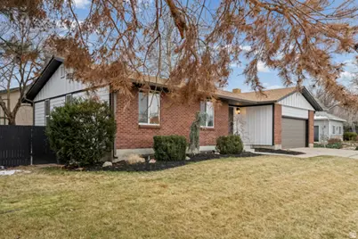 6607 S 2300 E, Cottonwood Heights, UT 84121 - Photo 3