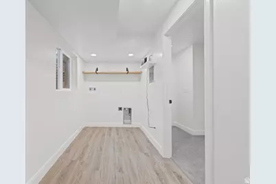 6607 S 2300 E, Cottonwood Heights, UT 84121 - Photo 21