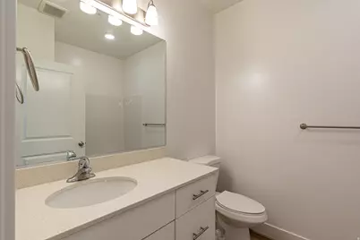 473 W 40 S #H102, Providence, UT 84332 - Photo 21